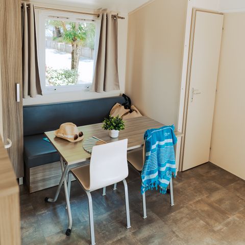 Stacaravan 4 personen - LOISIR CONFORT 2ch/4p - 25m² - Overdekt terras - DIM