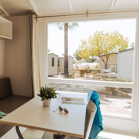 Stacaravan 4 personen - LOISIR CONFORT 2ch/4p - 20m² - Geïntegreerd terras