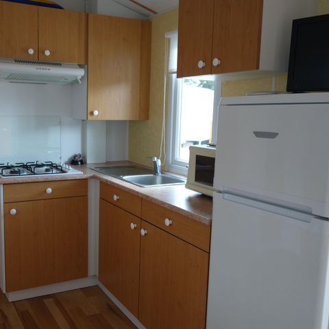 Stacaravan 6 personen - CAMPING ACAPULCO MH 3 standaard kamers (stacaravan ouder dan 12 jaar) overdekt terras 30m² 6 pers