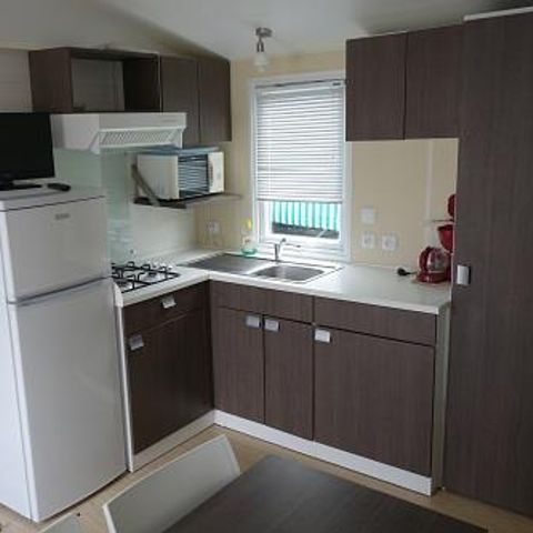 Stacaravan 4 personen - CAMPING ACAPULCO/ MH 2 kamers Standaard (+12jaar) Overdekt terras 21-25m² 4 pers