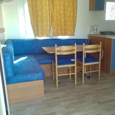 Stacaravan 6 personen - CAMPING ACAPULCO MH 3 slaapkamers budget (stacaravan meer dan 12 jaar oud) Onoverdekt houten terras 30m² 6 personen