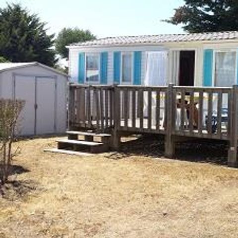Stacaravan 6 personen - CAMPING ACAPULCO MH 3 slaapkamers budget (stacaravan meer dan 12 jaar oud) Onoverdekt houten terras 30m² 6 personen