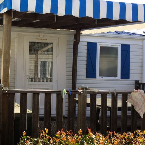 Stacaravan 4 personen - CAMPING ACAPULCO/ MH 2 kamers budget Overdekt terras (ouder dan 15 jaar) 21-25m² 4 pers