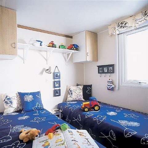 Stacaravan 4 personen - BUDGET 2 slaapkamers 27m² (27m²)
