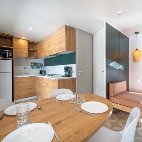 Stacaravan 4 personen - PREMIUM 2 kamers 30m² ongeveer.