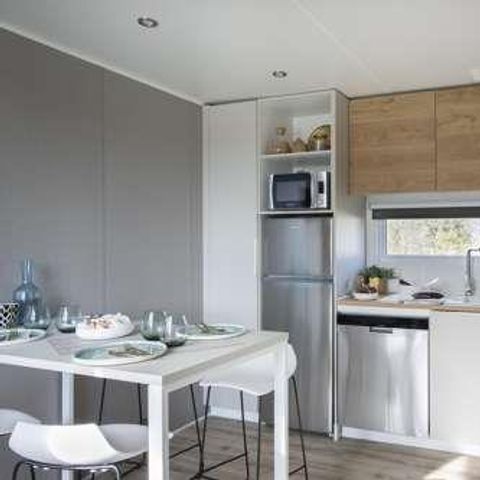 Stacaravan 4 personen - VIP 2 kamers 33m² - Pack-Vip inbegrepen (beddengoed, tv, wifi...)