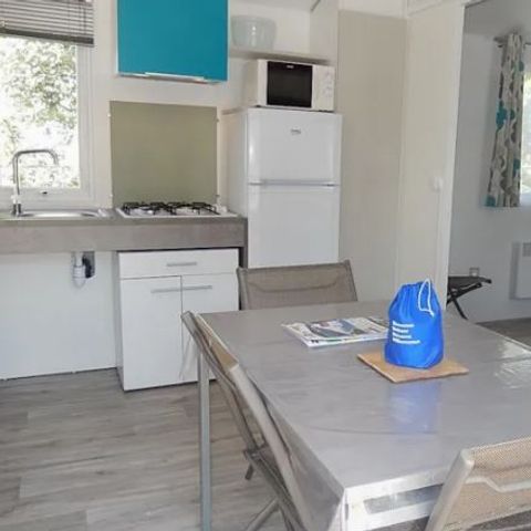 Bungalow 6 personen - Hazelnootboom met toegang voor PBM's en sanitaire voorzieningen