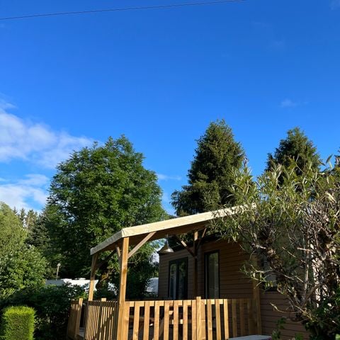 Bungalow 5 personen - Eik 28 m² met halfoverdekt houten terras