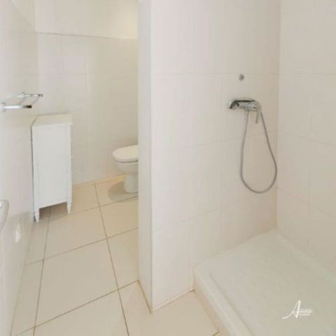 APPARTEMENT 6 personen - Grote 2 kamer flat / 6 personen
