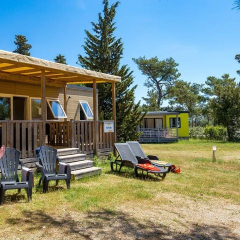 Stacaravan 4 personen - Mobile-home | Premium | 2 slaapkamers | 4 pers. | Verhoogd terras | Air-con.