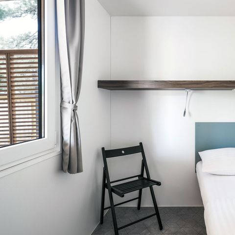 Stacaravan 4 personen - Deluxe gezinscamping met drie slaapkamers 4+1