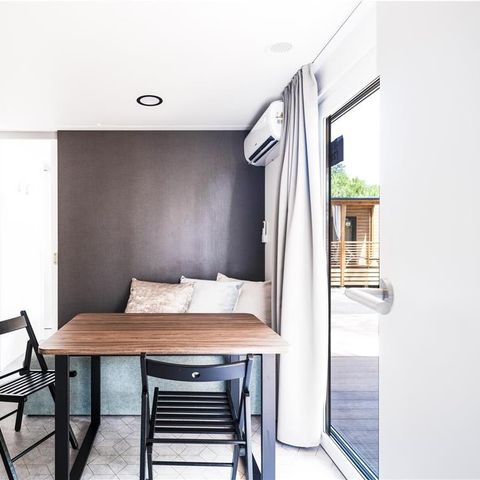 Stacaravan 5 personen - Deluxe gezinscamping met drie slaapkamers 4+1