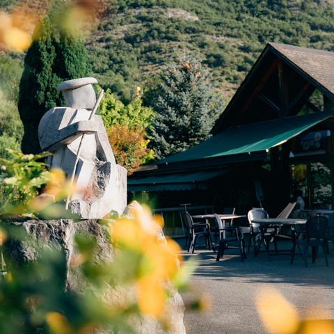 Camping Ecovillage Le Soleil Du Pibeste - Camping Hautes-Pyrénées - Afbeelding N°5