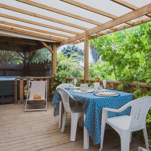 Stacaravan 4 personen - Moorea 52 m² - 3 kamers - 2 slaapkamers - Privé jacuzzi - Airconditioning