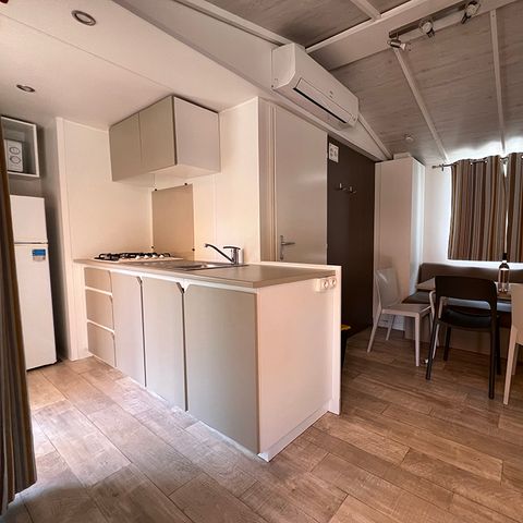 Stacaravan 6 personen - Huis - 30m² - airconditioning - 2 kamers
