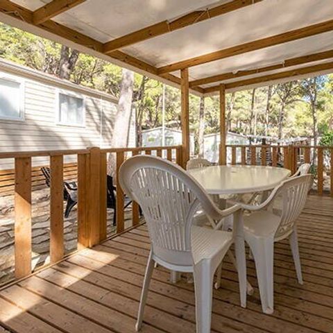 Stacaravan 6 personen - Comfort | 3 slaapkamers | 6 pers | Verhoogd terras | Airconditioning