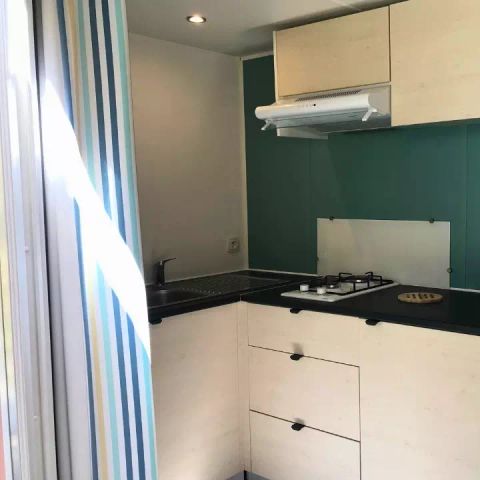 Stacaravan 2 personen - Premium 2 Kamers 2 Personen Airconditioning + TV