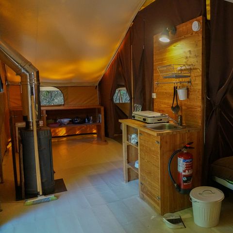 Tent 4 personen - Canadees met houtkachel