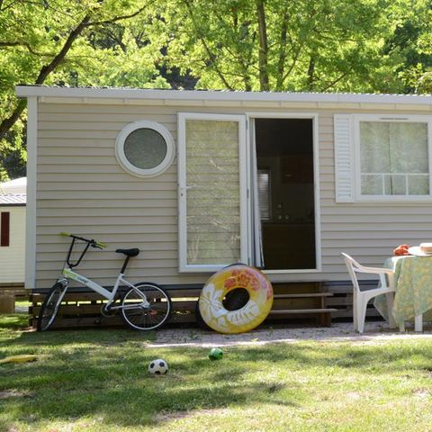 Stacaravan 5 personen - Stacaravan Classique 2 slaapkamers + Terras - Bord de Rivière