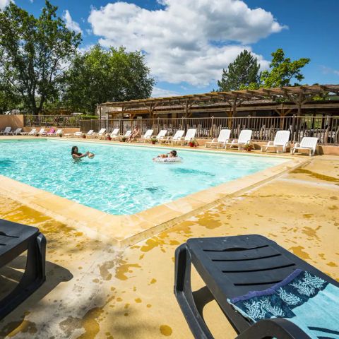 Flower Camping Le Saint Michelet - Camping Gard - Afbeelding N°3