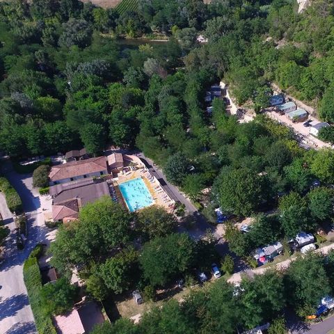 Flower Camping Le Saint Michelet - Camping Gard - Afbeelding N°4