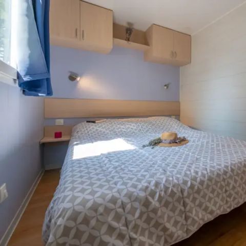 Stacaravan 4 personen - Aqua 2 Slaapkamers 4 Personen Half overdekt terras TV