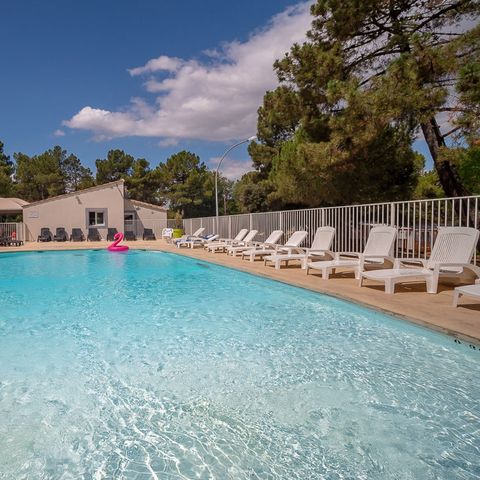Camping La Pinède en Provence - Vaucluse - Afbeelding N°2