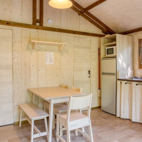 Safaritent 5 personen - Cabane Lodge Bois sur pilotis Confort 27m² 2 kamers - overdekt houten terras, schaduwrijk gedeelte 5 pers