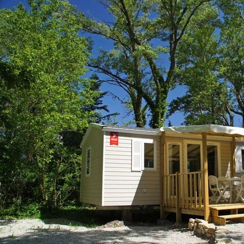 Stacaravan 6 personen - Comfort stacaravan 33m² 3 kamers - halfoverdekt terras - airconditioning 6 pers