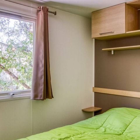 Stacaravan 6 personen - Comfort stacaravan 33m² 3 kamers - halfoverdekt terras - airconditioning 6 pers