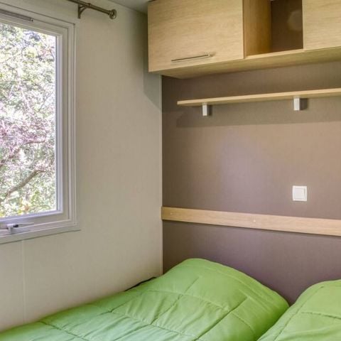 Stacaravan 6 personen - Comfort stacaravan 33m² 3 kamers - halfoverdekt terras - airconditioning 6 pers