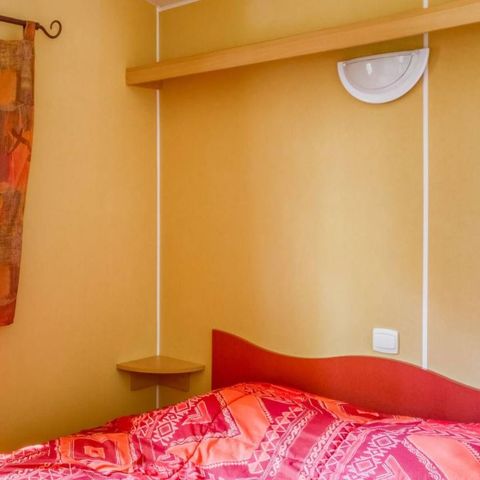 Stacaravan 5 personen - Stacaravan Standaard 28m² 2 kamers - schaduwrijk gedeelte 4 pers