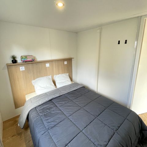 Stacaravan 4 personen - Premium 29 m² 2 slaapkamers semi-overdekt terras + airconditioning + LV D