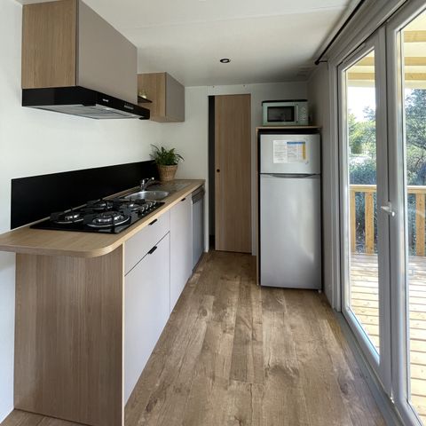 Stacaravan 4 personen - Premium 29 m² 2 slaapkamers semi-overdekt terras + airconditioning + LV D