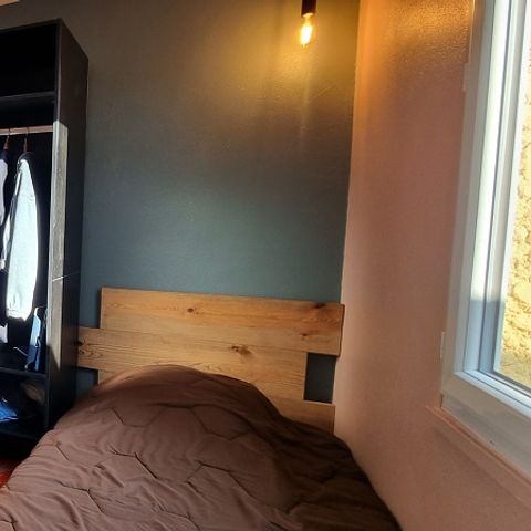 LANDHUIS 5 personen - Cottage LA GARIOTTE - 5 slaapplaatsen - 2 slaapkamers - Airconditioning - Televisie - Vaatwasser - S