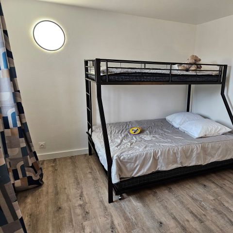 LANDHUIS 6 personen - Cottage La GARIOTTE - 6 slaapplaatsen - 2 slaapkamers - airconditioning - televisie - S