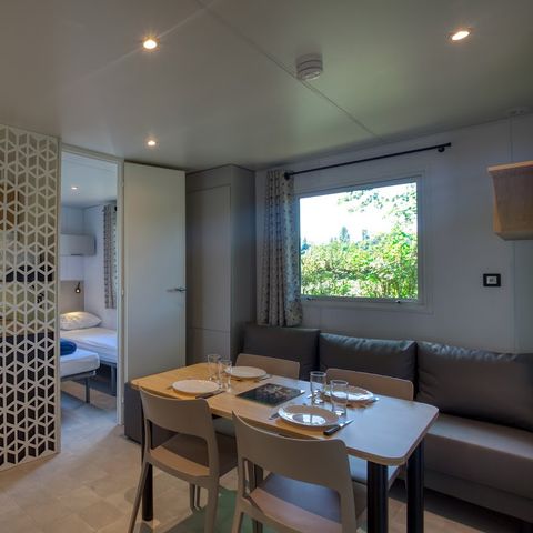 Stacaravan 4 personen - Grand Large - 2 slaapkamers - 30 m2 (+Zeer groot 22,5 m2 halfoverdekt terras)