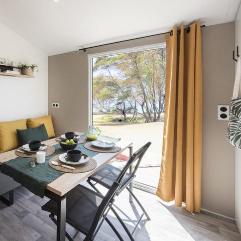 Stacaravan 6 personen - Malaga Trio - 3 Slaapkamers - 30 m2 (+ Half overdekt terras 11 m2) Slaapplaatsen 6