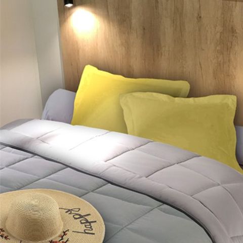 Stacaravan 6 personen - Premium | 3 Slaapkamers | 6 Pers | Verhoogd terras | Airconditioning | TV