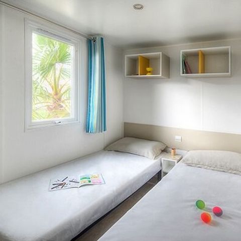 Stacaravan 4 personen - Mobile-home | Ultimate | 2 slaapkamers | 4 pers | Single terras | 2 badkamers | Airconditioning | TV