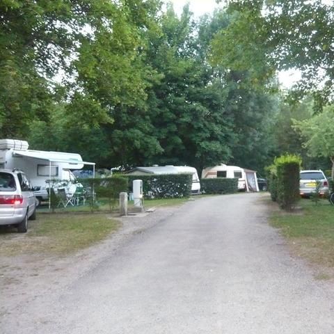 Kampeerplaats - Tent + fiets, auto, caravan of camperplaats pakket