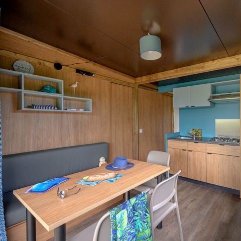 Stacaravan 5 personen - Cottage Morea Confort 25m² 2 kamers + overdekt terras 1/5 pers