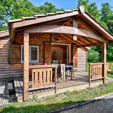 Chalet 5 personen - Chalet Premium 35m² 2 kamers + overdekt terras + airconditioning + TV + LV 5 pers