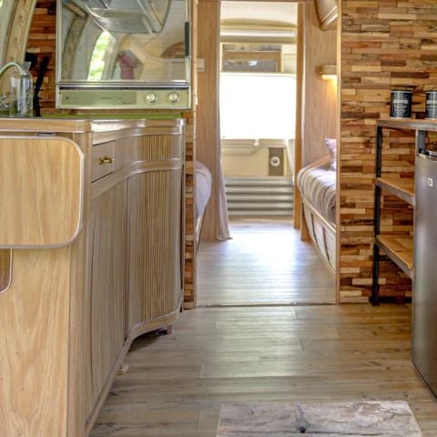 Caravan 2 personen - Amerikaanse Airstream caravan met privé spa op overdekt terras voor 2 personen