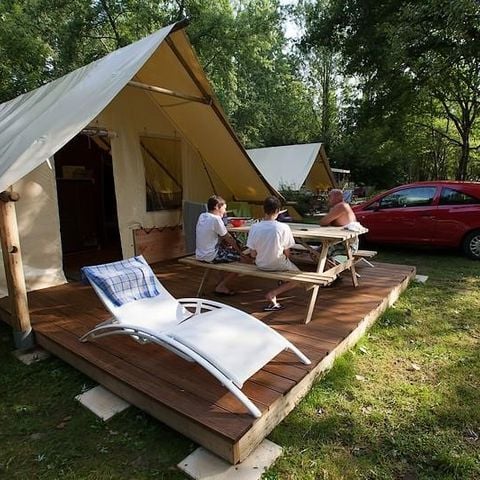 Tent van canvas en hout 4 personen - RIVIEROEVER VAN DE AMAZONE