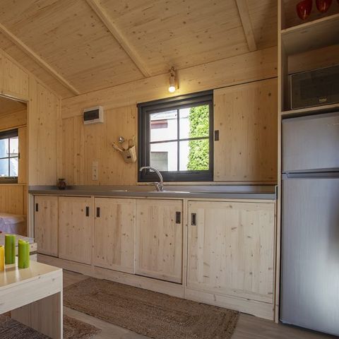 Chalet 5 personen - Premium cottage (2022) aan de rivier, 2 slaapkamers, overdekt terras 5 pers
