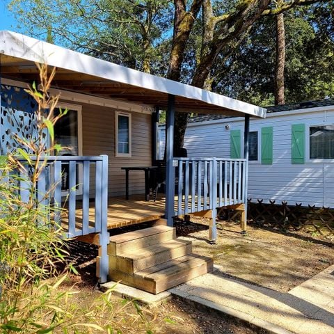 Stacaravan 6 personen - Confort 22-28m² - 2 kamers - overdekt terras + TV* (in het Frans)