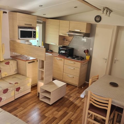Stacaravan 6 personen - Confort 22-28m² - 2 kamers - overdekt terras + TV* (in het Frans)