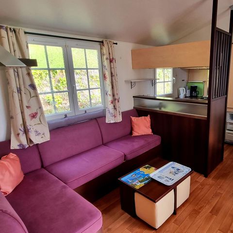 Stacaravan 6 personen - Premium 22-28m² - 2 slaapkamers + TV + Overdekt terras & Bedlinnenpakket voor eenmalig gebruik* *)