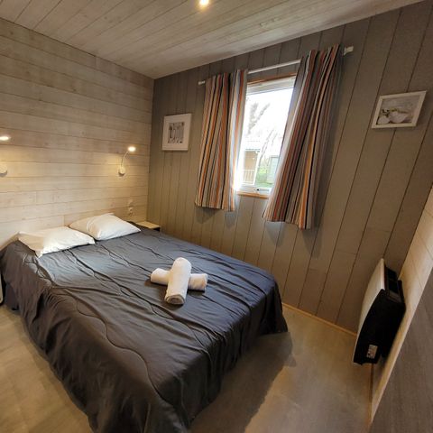 Chalet 4 personen - PREMIUM 36m² (2 kamers) met een overdekt terras van 6m²